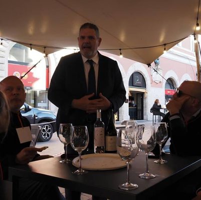 Simone Nelli - Wine & Chocolate